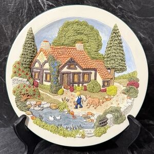 DAVENPORT STUDIOS “Cattail Cottage” Collector Plate #1007A